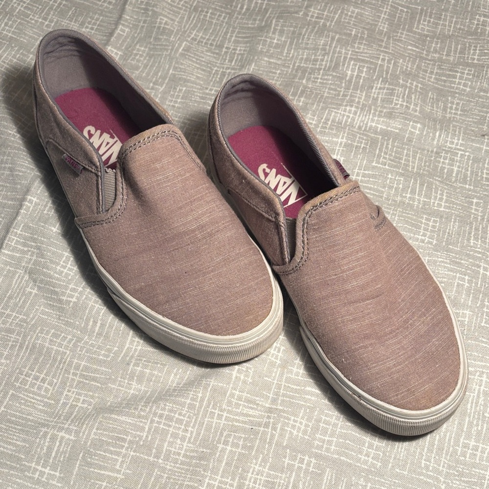 Vans Women's Asher slip-on sneakers